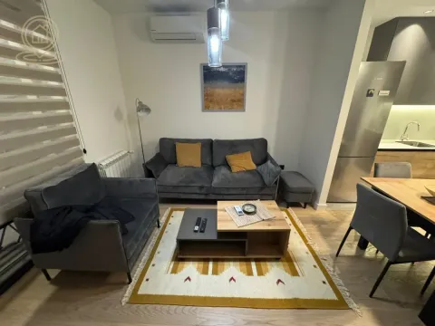 Rent, two bedroom apartment, 55m², Savski Venac, Beograd - image 2