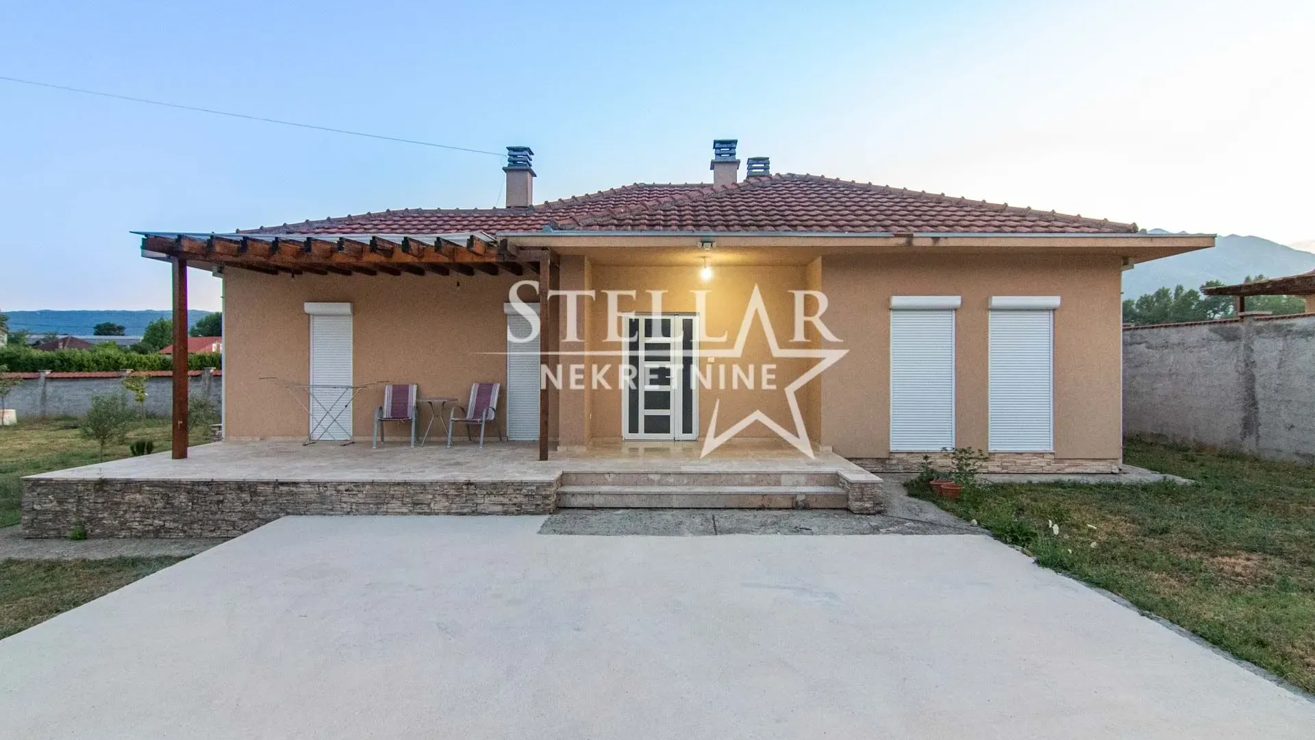 Izdavanje, kuća, 170m², Jastreb, Danilovgrad