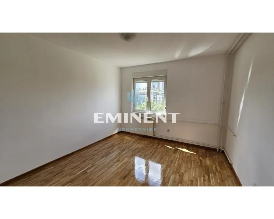 Sale, two bedroom apartment, 69m², Novi Beograd Sve Podlokacije, Beograd