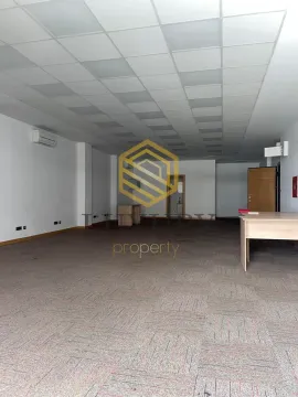 Rent, office space, 110m², Kod Capital Plaze, Podgorica - image 2