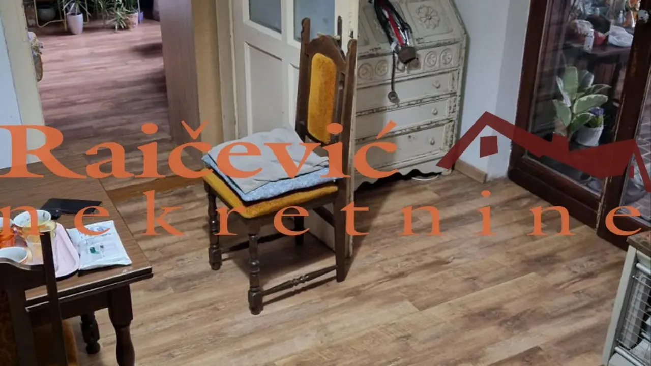 Prodaja, kuća, 92m², Voždovac Sve Podlokacije, Beograd