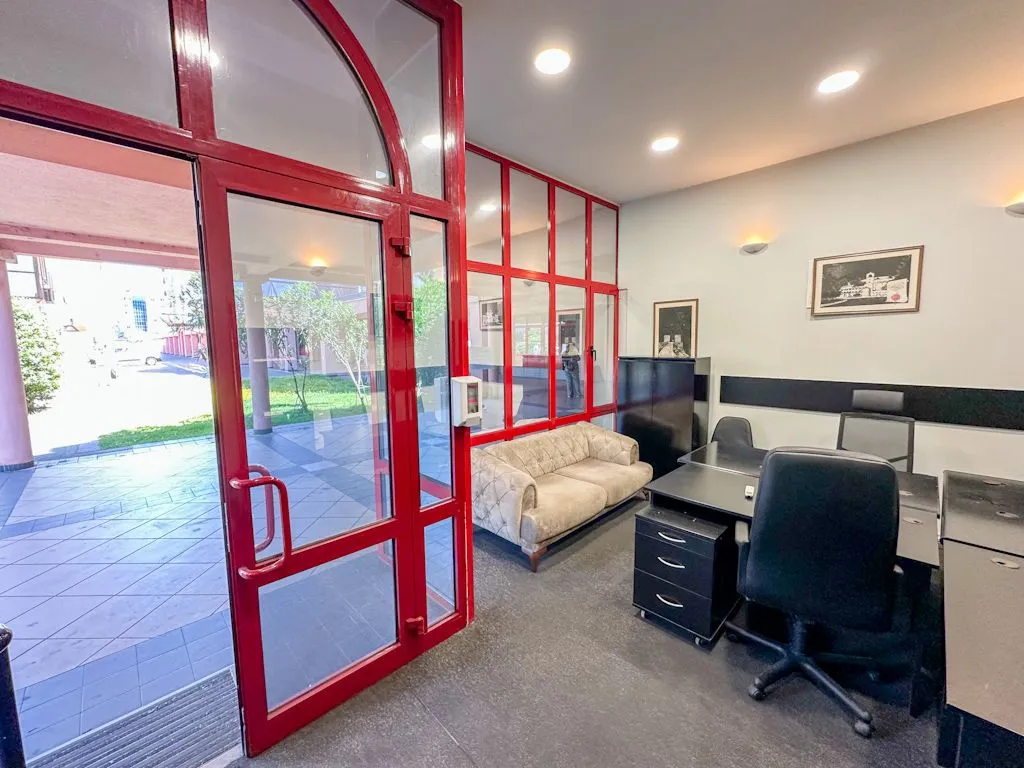 Rent, office space, 35m², Preko Morače, Podgorica