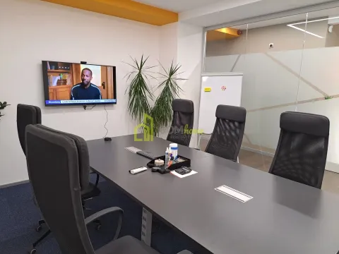 Sale, office space, 391m², Preko Morače, Podgorica - image 8