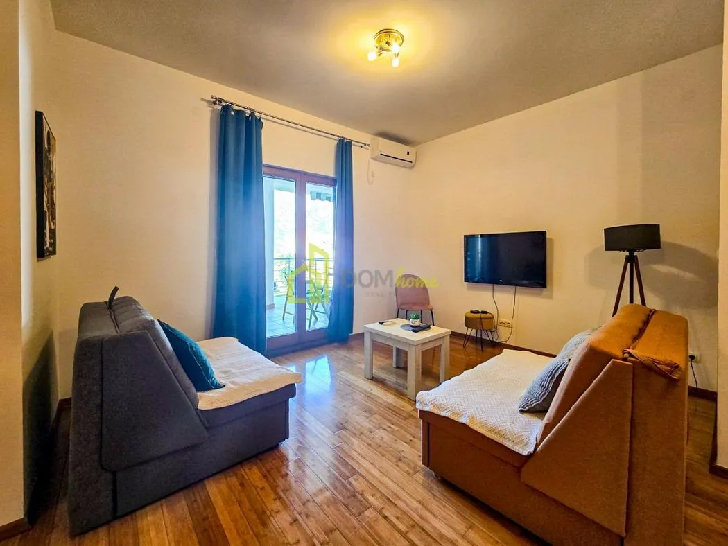 Prodaja, jednosoban stan, 65m², Risan, Kotor