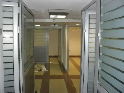 Rent, office space, 303m², Centar, Podgorica - image 2