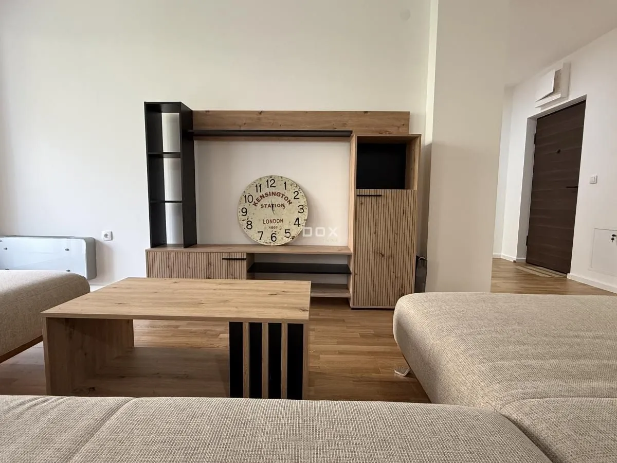 Rent, two bedroom apartment, 72m², Medijana, Niš