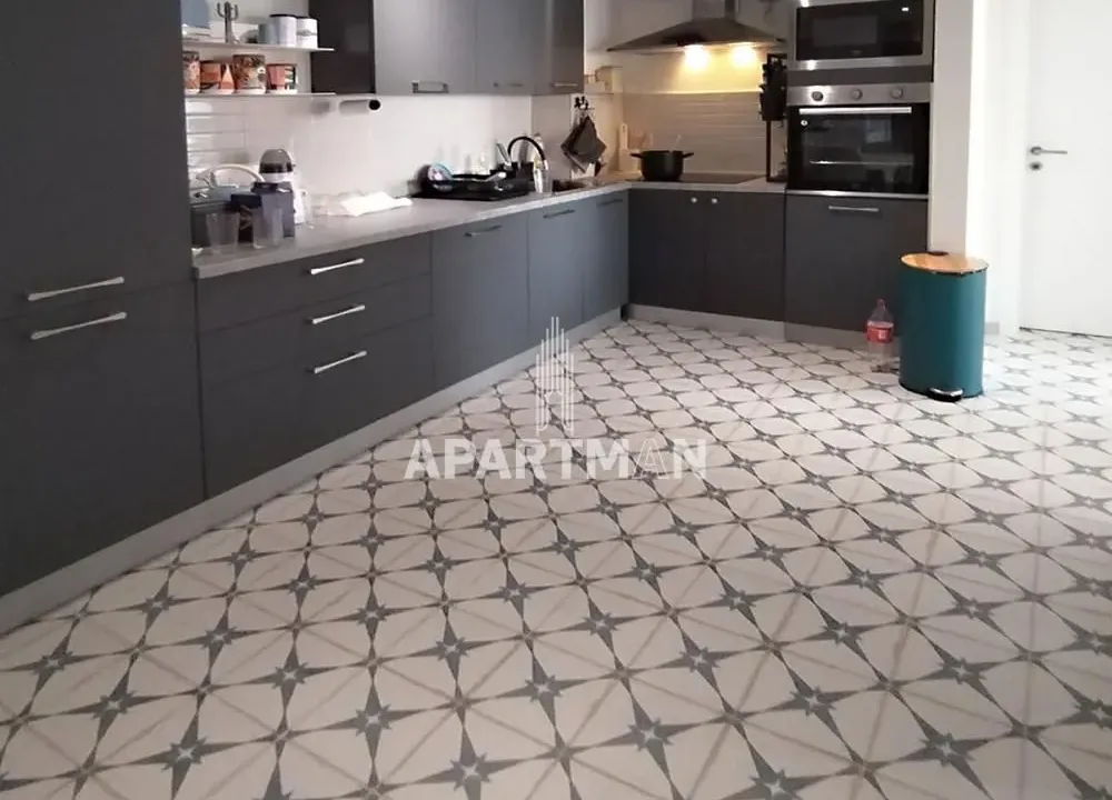 Prodaja, dvosoban stan, 63m², Zemun Sve Podlokacije, Beograd