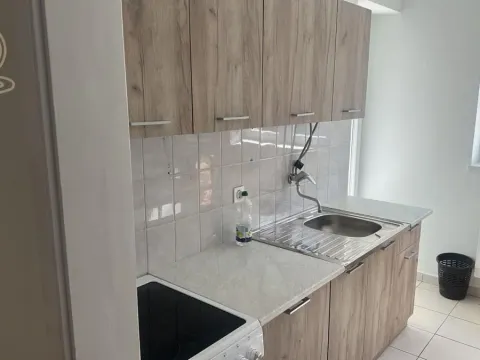 Izdavanje, dvosoban stan, 54m², Rotkvarija, Novi Sad Sve Podlokacije - image 2