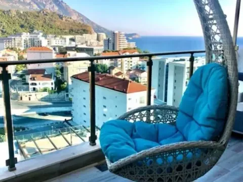 Sale, two bedroom apartment, 120m², Bečići, Budva - image 1