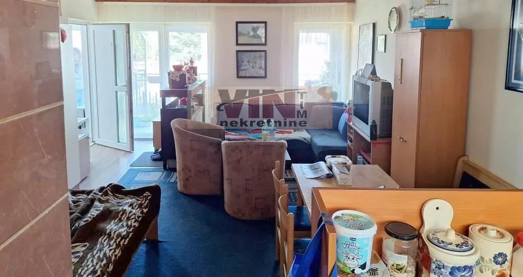 Prodaja, jednosoban stan, 33m², Petlovo Brdo, Beograd