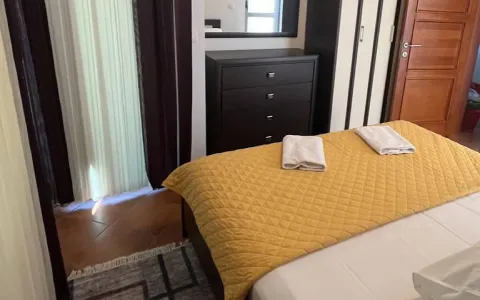 Izdavanje, jednosoban stan, 70m², Dobra Voda, Budva - image 9