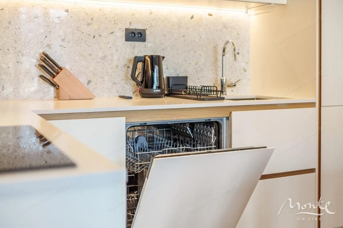 Prodaja, jednosoban stan, 55m², Porto Montenegro, Tivat