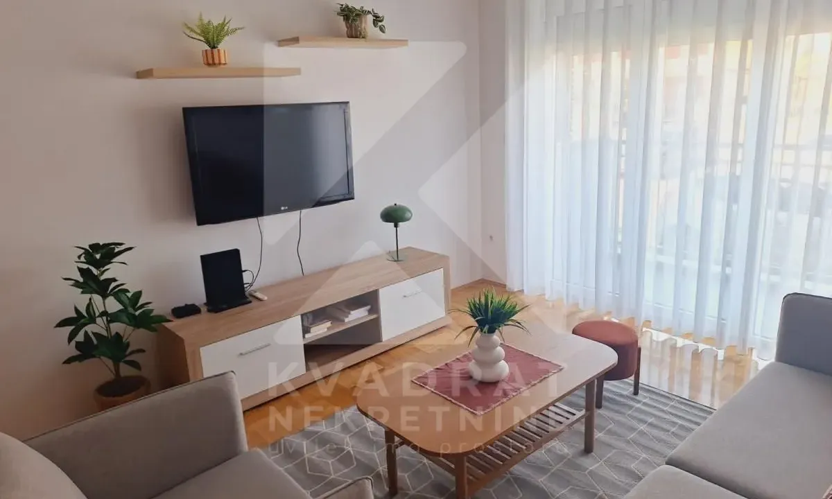 Rent, one bedroom apartment, 45m², Stari Aerodrom, Podgorica