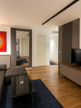 Izdavanje, trosoban stan, 81m², Crveni Krst, Beograd - image 24