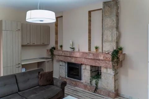 Izdavanje, kuća, 200m², Sveti Stefan, Budva - image 3