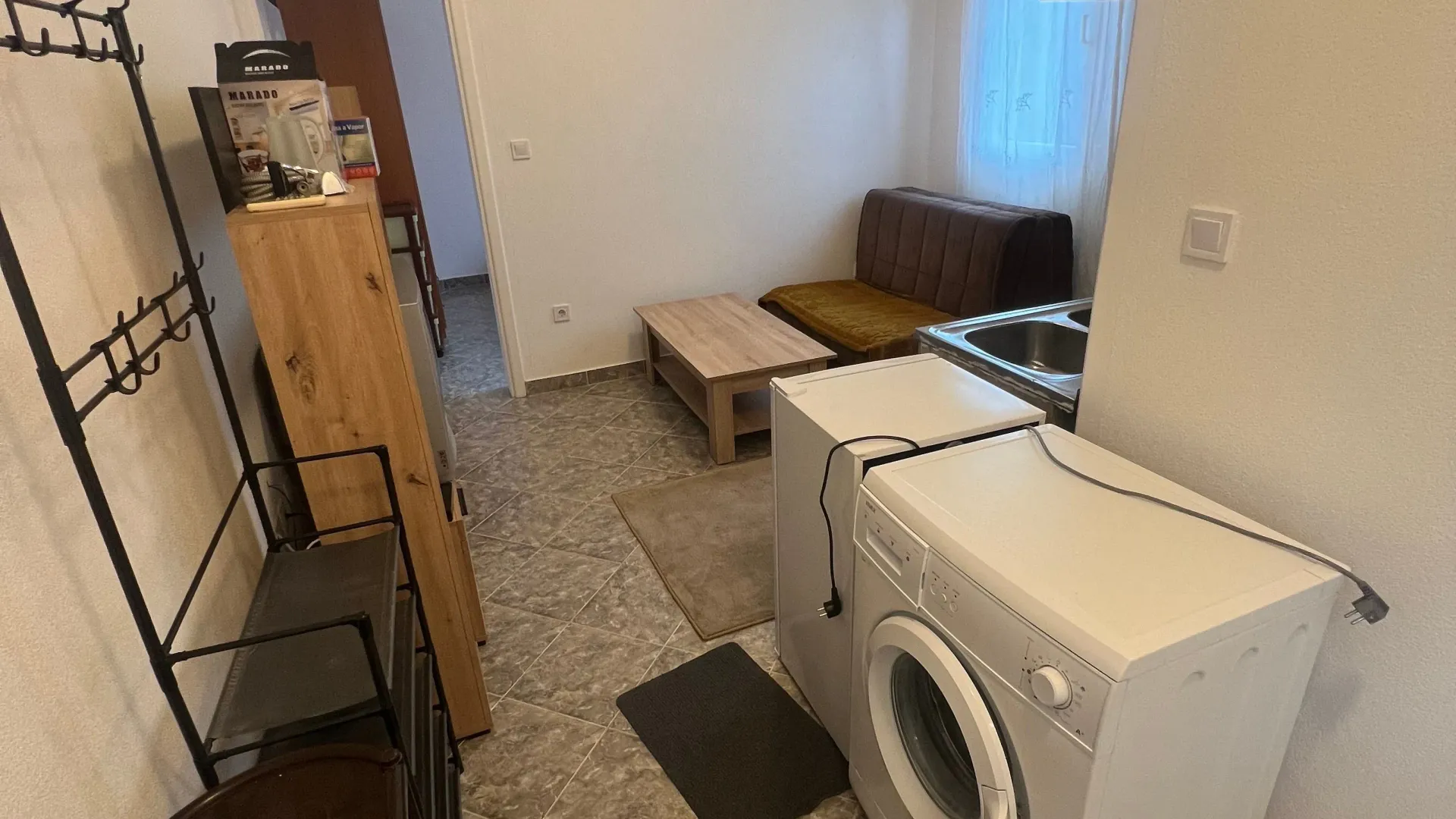 Rent, one bedroom apartment, 35m², Bjeliši, Bar