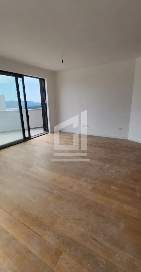 Prodaja, jednosoban stan, 67m², Bečići, Budva
