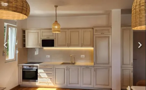 Rent, two bedroom apartment, 65m², Centar, Budva - image 7