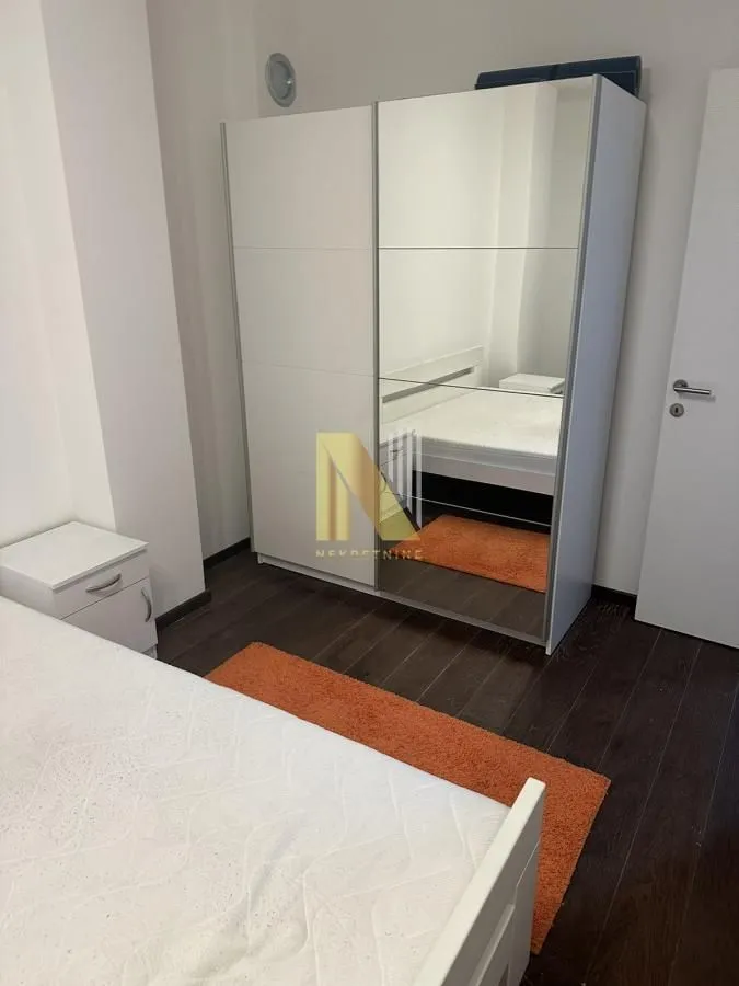 Izdavanje, dvosoban stan, 76m², Adamovićevo Naselje, Novi Sad Sve Podlokacije
