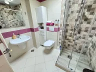 Izdavanje, jednosoban stan, 57m², Budva, Crna Gora - image 19