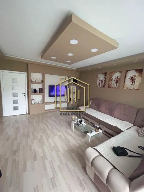 Sale, house, 220m², Podgorica, Crna Gora