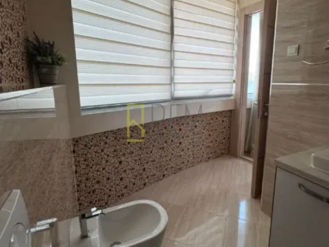 Rent, two bedroom apartment, 117m², Budva, Crna Gora - image 7