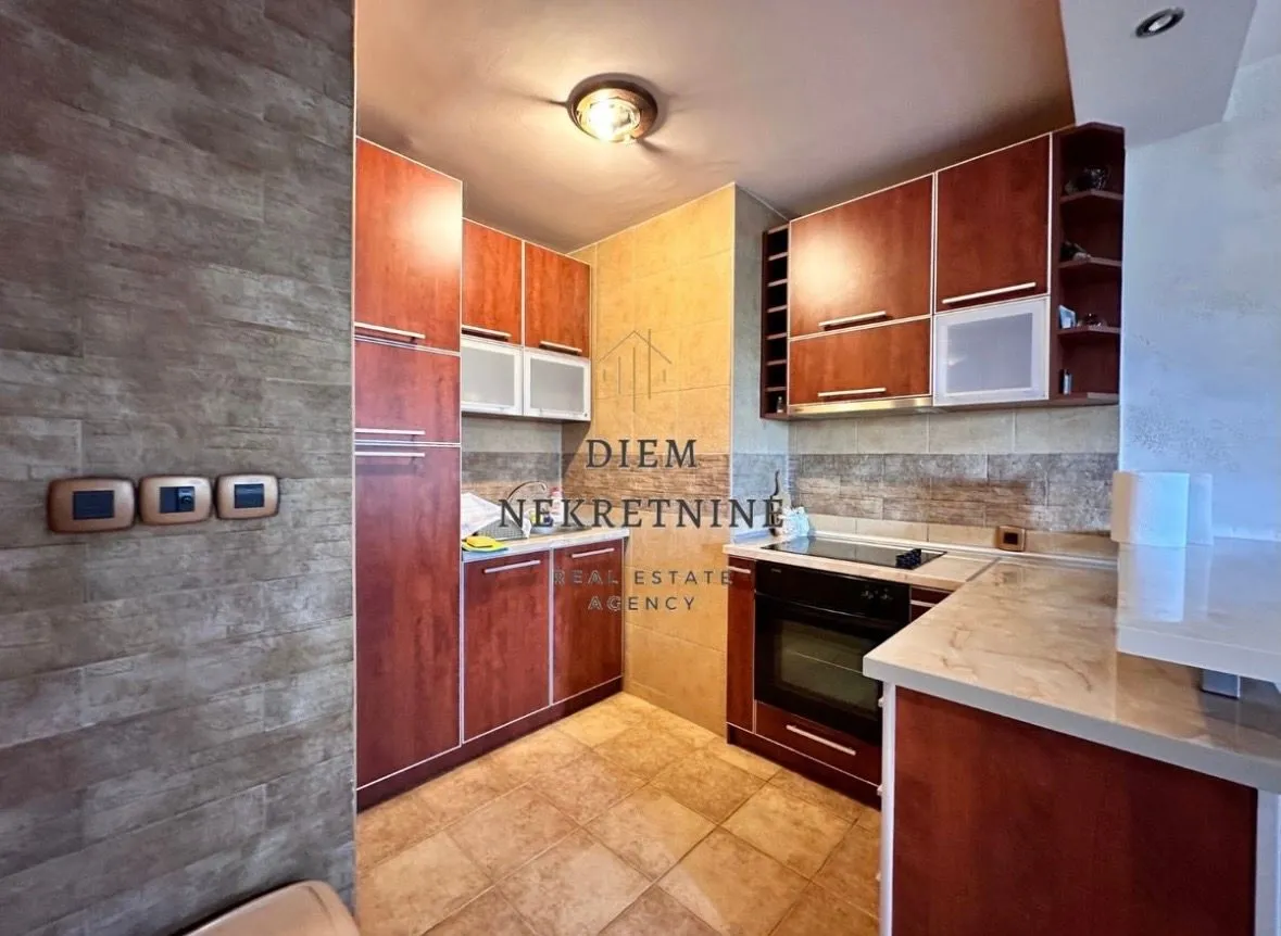 Izdavanje, jednosoban stan, 45m², Zabjelo, Podgorica
