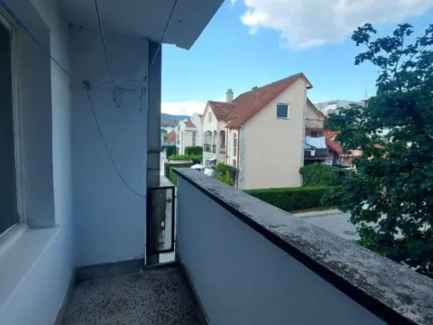 Prodaja, jednosoban stan, 44m², Centar, Nikšić - image 12