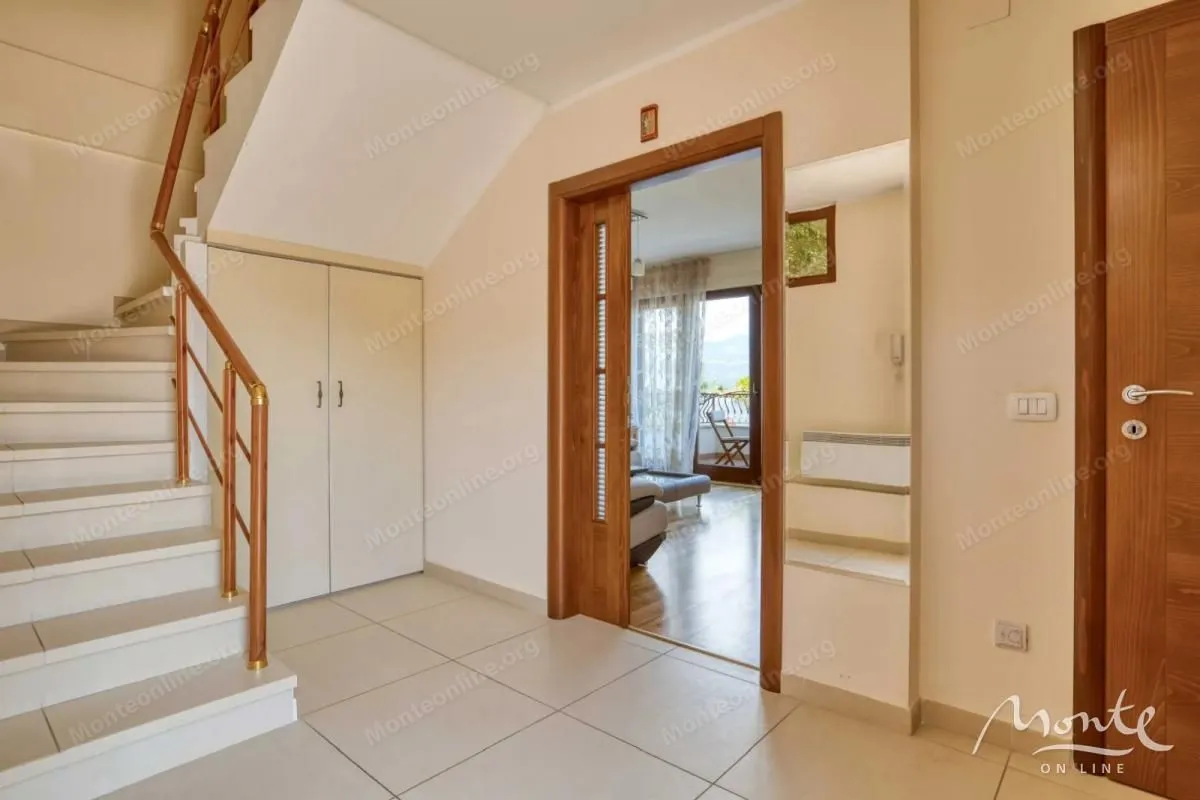 Sale, house, 160m², Bogišići, Tivat