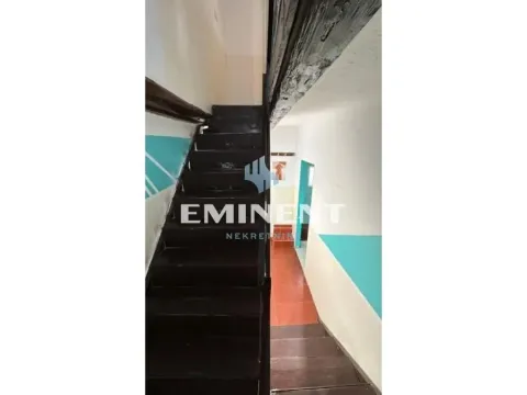 Sale, house, 63m², Kalenić Pijaca, Vračar Sve Podlokacije - image 7