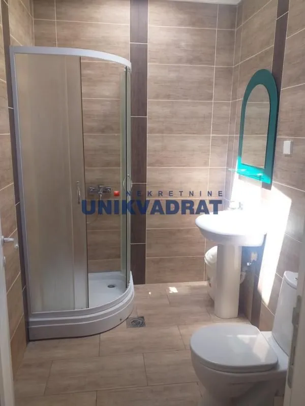 Izdavanje, dvosoban stan, 44m², Zeleno Brdo, Zvezdara Sve Podlokacije