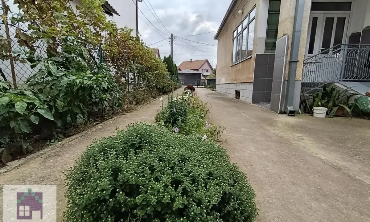 Izdavanje, kuća, 60m², Obrenovac, Beograd