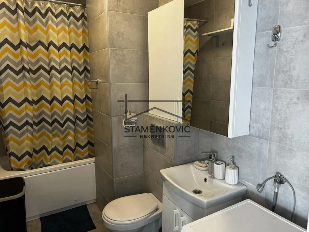 Izdavanje, jednosoban stan, 37m², Novi Sad Sve Podlokacije, Novi Sad