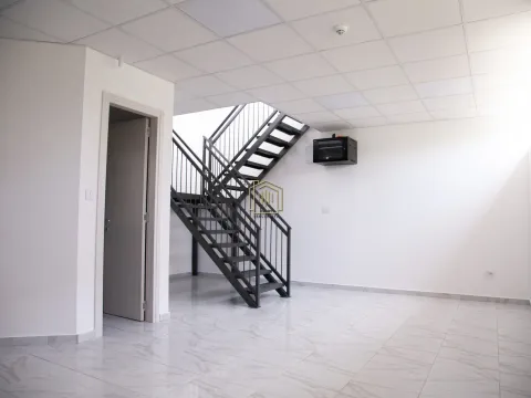 Izdavanje, poslovni prostor, 84m², Stari Aerodrom, Podgorica - image 5