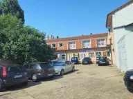 Rent, office space, 1000m², Dušanovac, Voždovac Sve Podlokacije - image 2