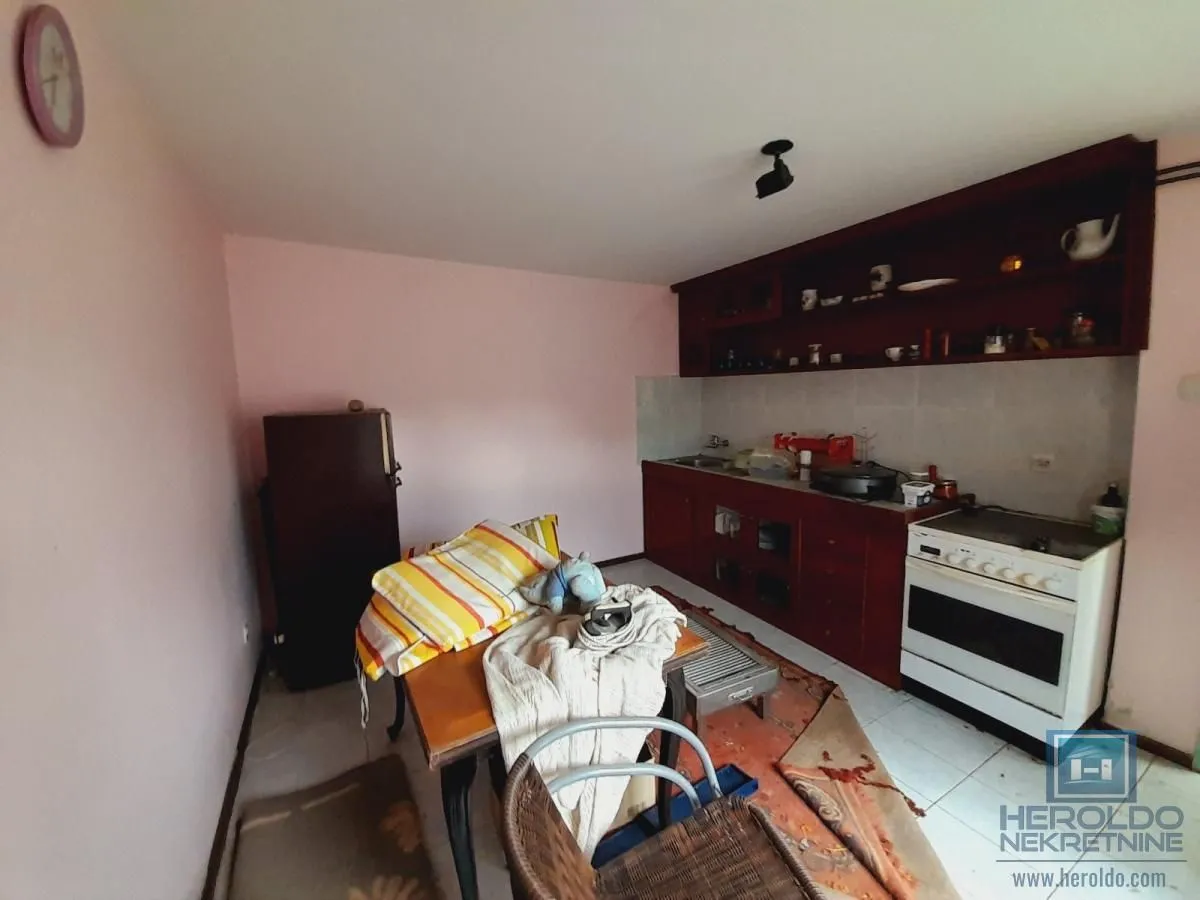 Prodaja, kuća, 250m², Centar, Ćuprija