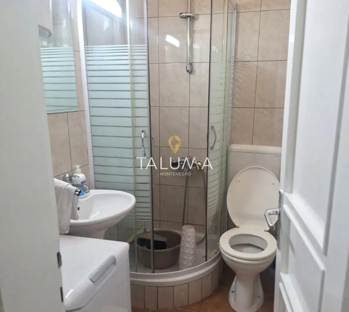 Rent, one bedroom apartment, 38m², Centar, Podgorica