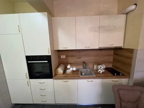 Izdavanje, dvosoban stan, 74m², Ljubović, Podgorica - image 3