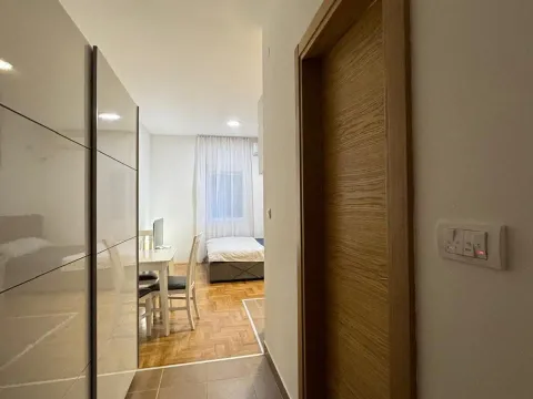 Izdavanje, stan, 28m², Kava, Tivat - image 3