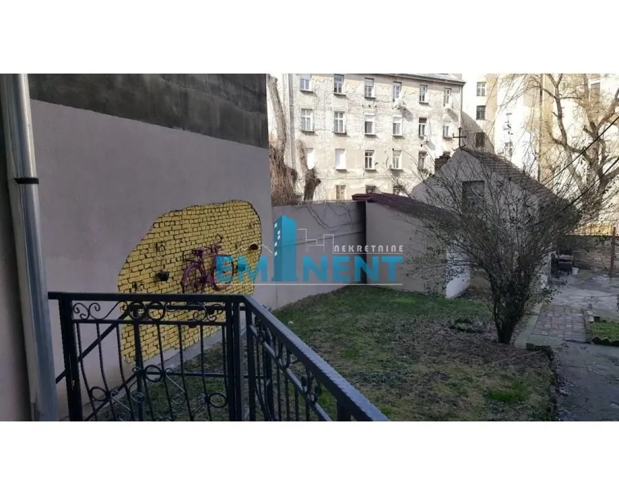 Rent, three bedroom apartment, 82m², Stari Grad, Beograd