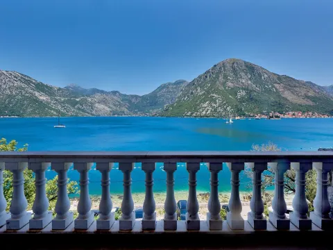 Prodaja, kuća, 235m², Kostanjica, Kotor - image 18