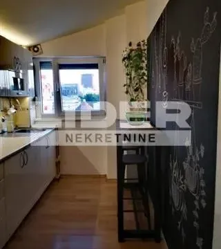 Rent, two bedroom apartment, 45m², Stari Grad, Beograd - image 13