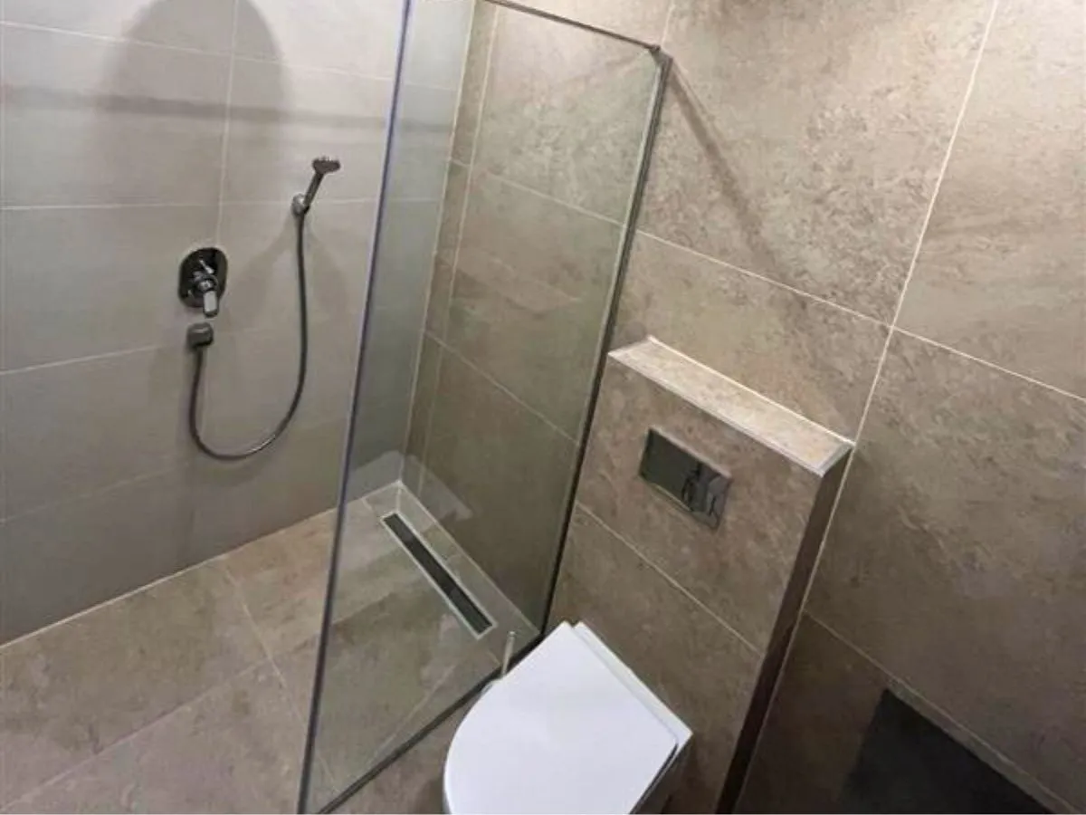 Rent, four bedroom apartment, 83m², Vračar Hram, Vračar Sve Podlokacije