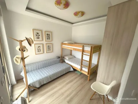 Sale, three bedroom apartment, 107m², Kostanjica, Kotor - image 14