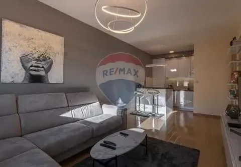 Izdavanje, jednosoban stan, 47m², City Kvart, Podgorica - image 2