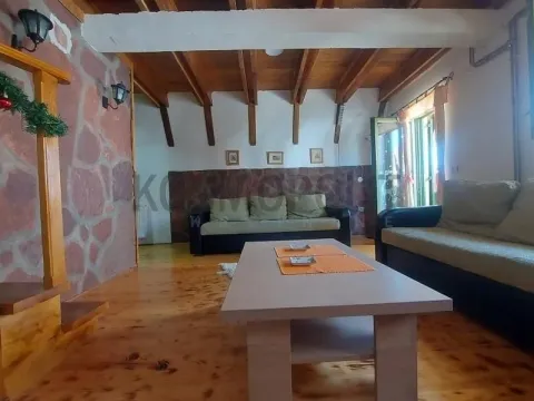 Prodaja, kuća, 160m², Kraljevi Čardaci, Kopaonik - image 2