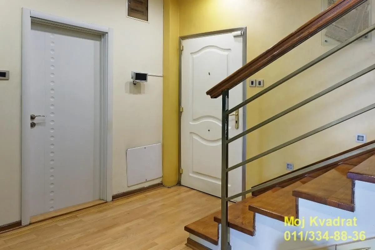 Prodaja, četvorosoban stan, 142m², Savski Venac, Beograd
