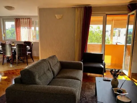 Sale, three bedroom apartment, 101m², Centar, Podgorica - image 2