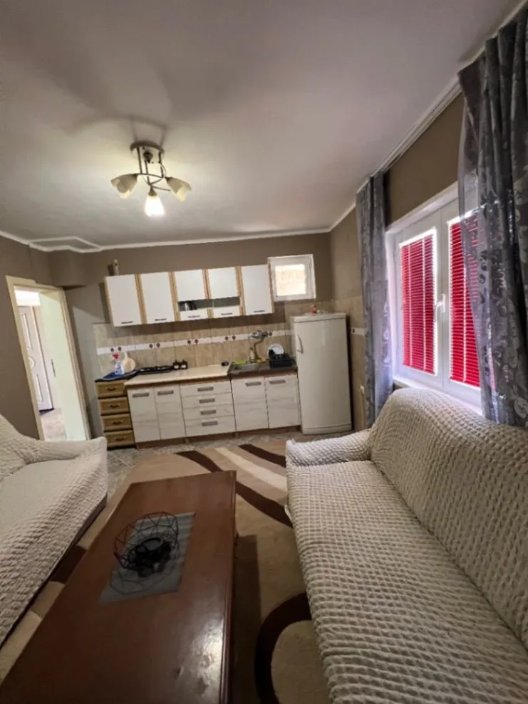 Izdavanje, kuća, 40m², Ilino, Bar