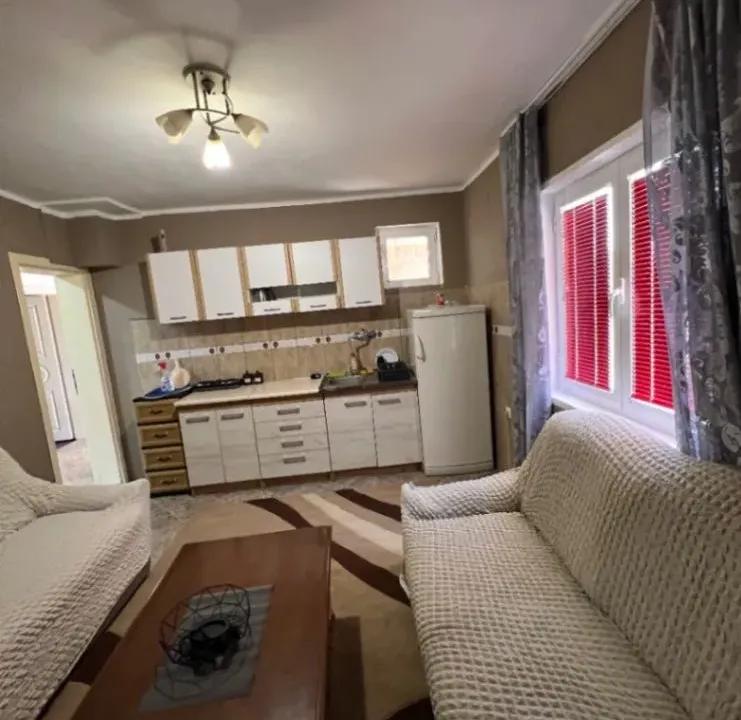 Izdavanje, kuća, 40m², Ilino, Bar